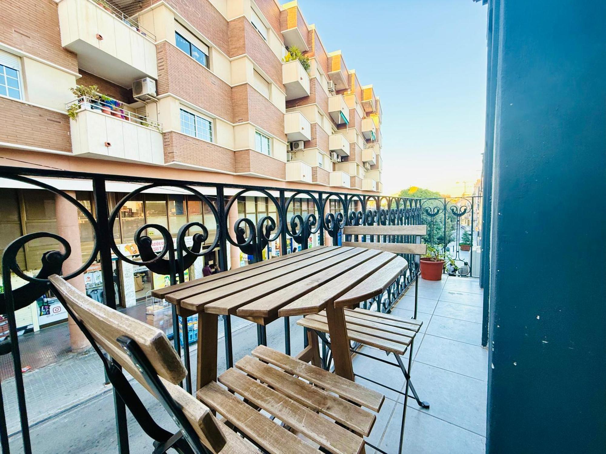 Camp Nou Nueva Casa 91 * L'Hospitalet de Llobregat